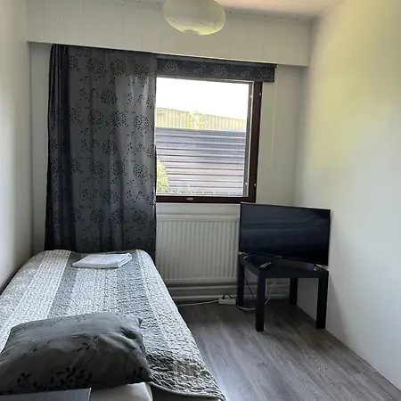 Guesthouset Julia- Cozy In